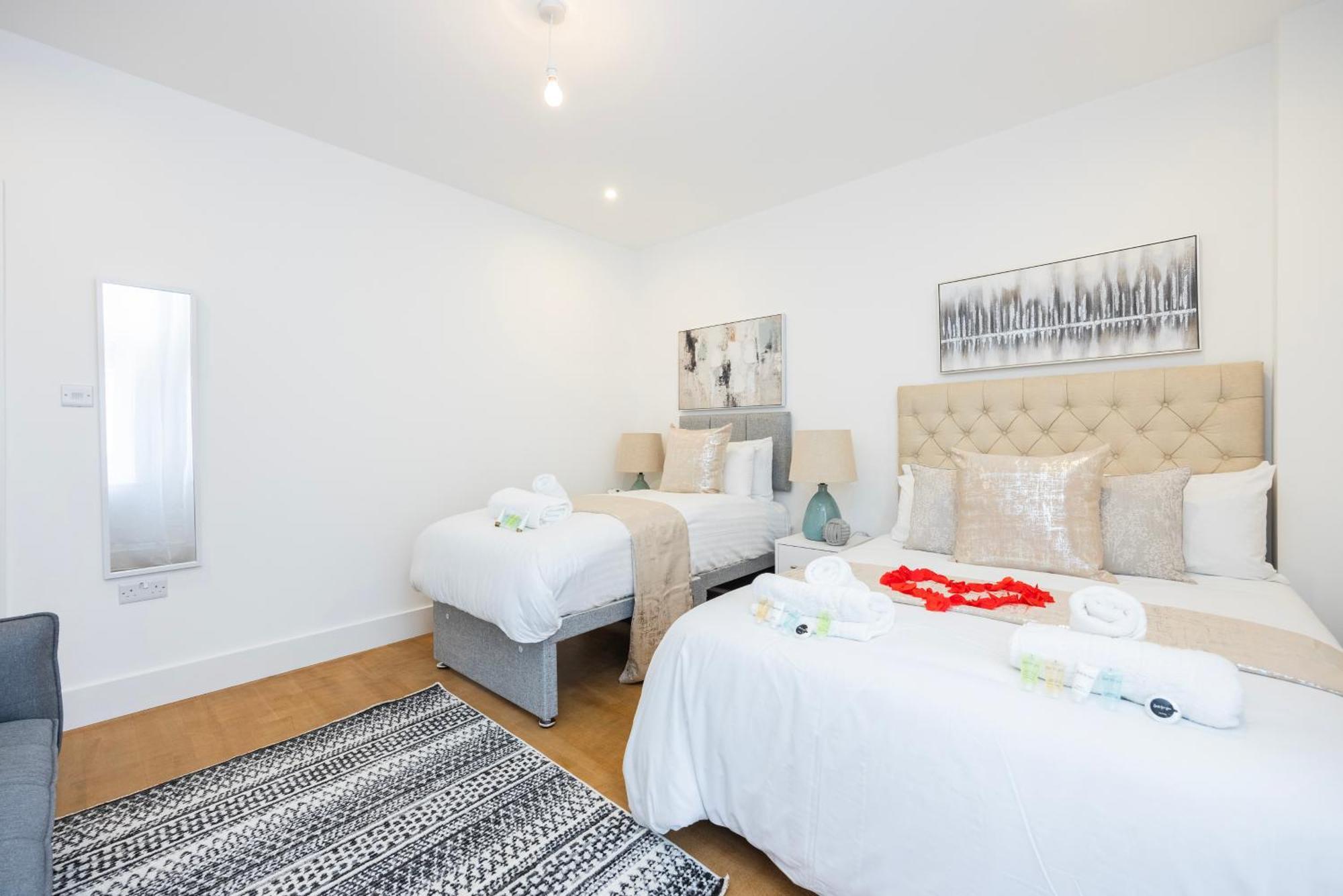 Block Of Apartments In Croydon ,Long Stays , Weekly & Monthly Offers , Contractors , Relocations , Leisure & Family Stays Exterior foto